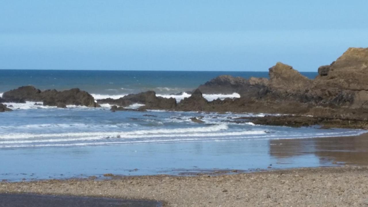 Stones Throw Studio Apartment Bude Cornwall エクステリア 写真